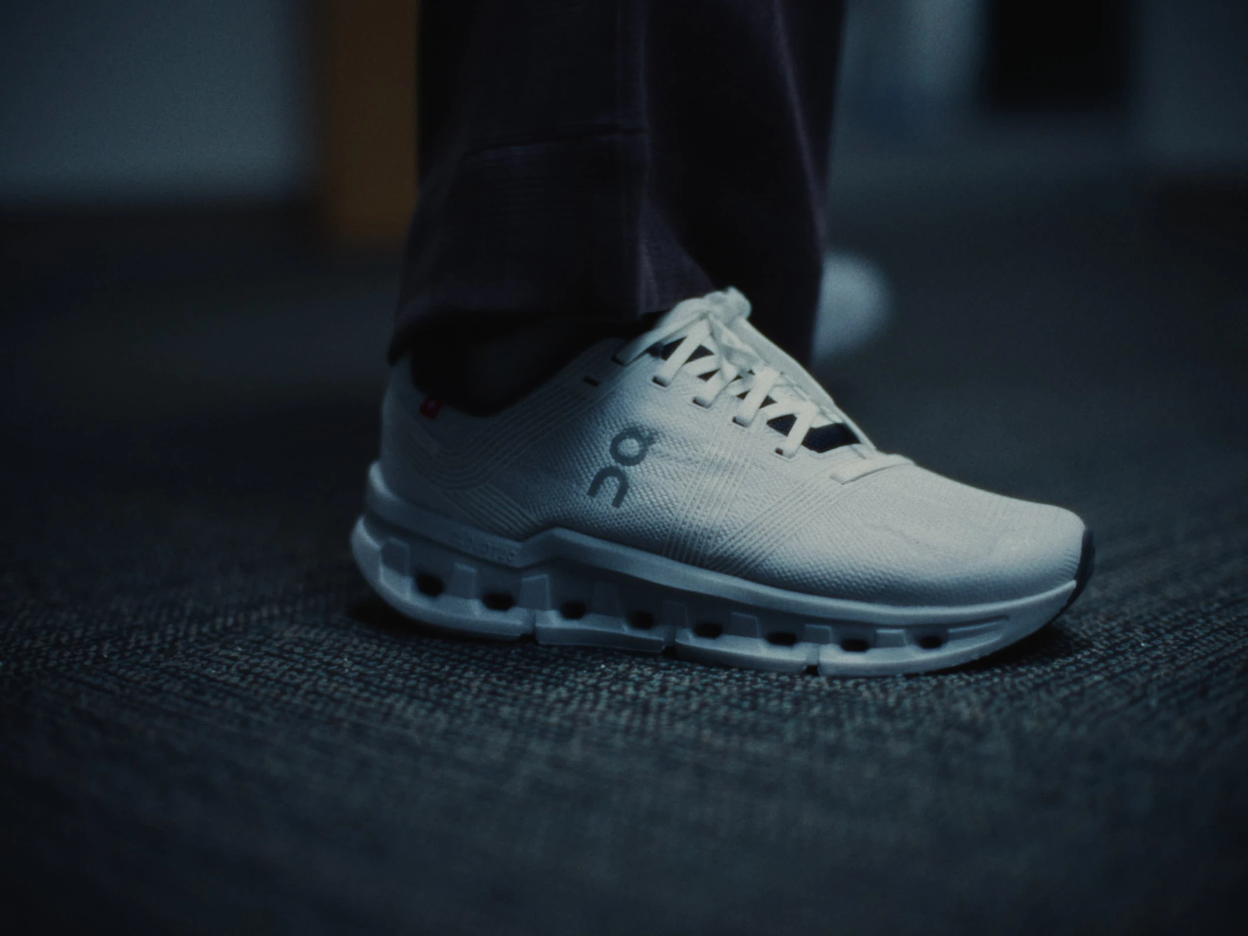 ON - Cloudgo — cinematography still (3 of 6)