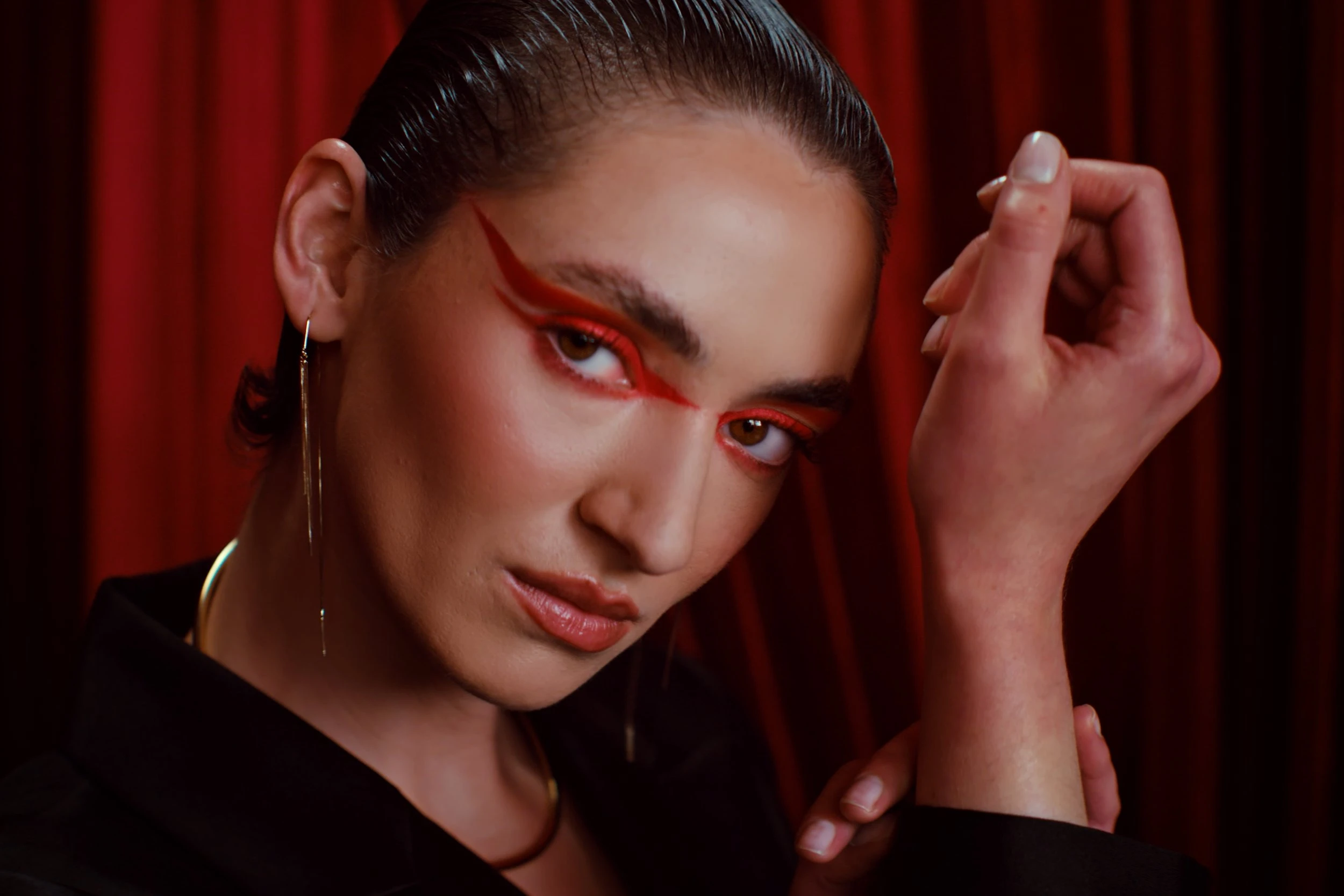 YSL - Black Opium Over Red — cinematography still (3 of 6)